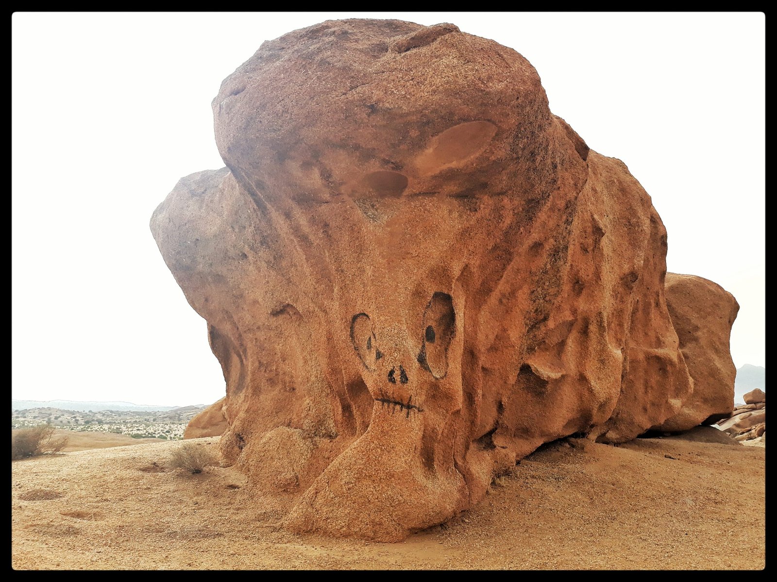 Les rochers peints - Tafraout