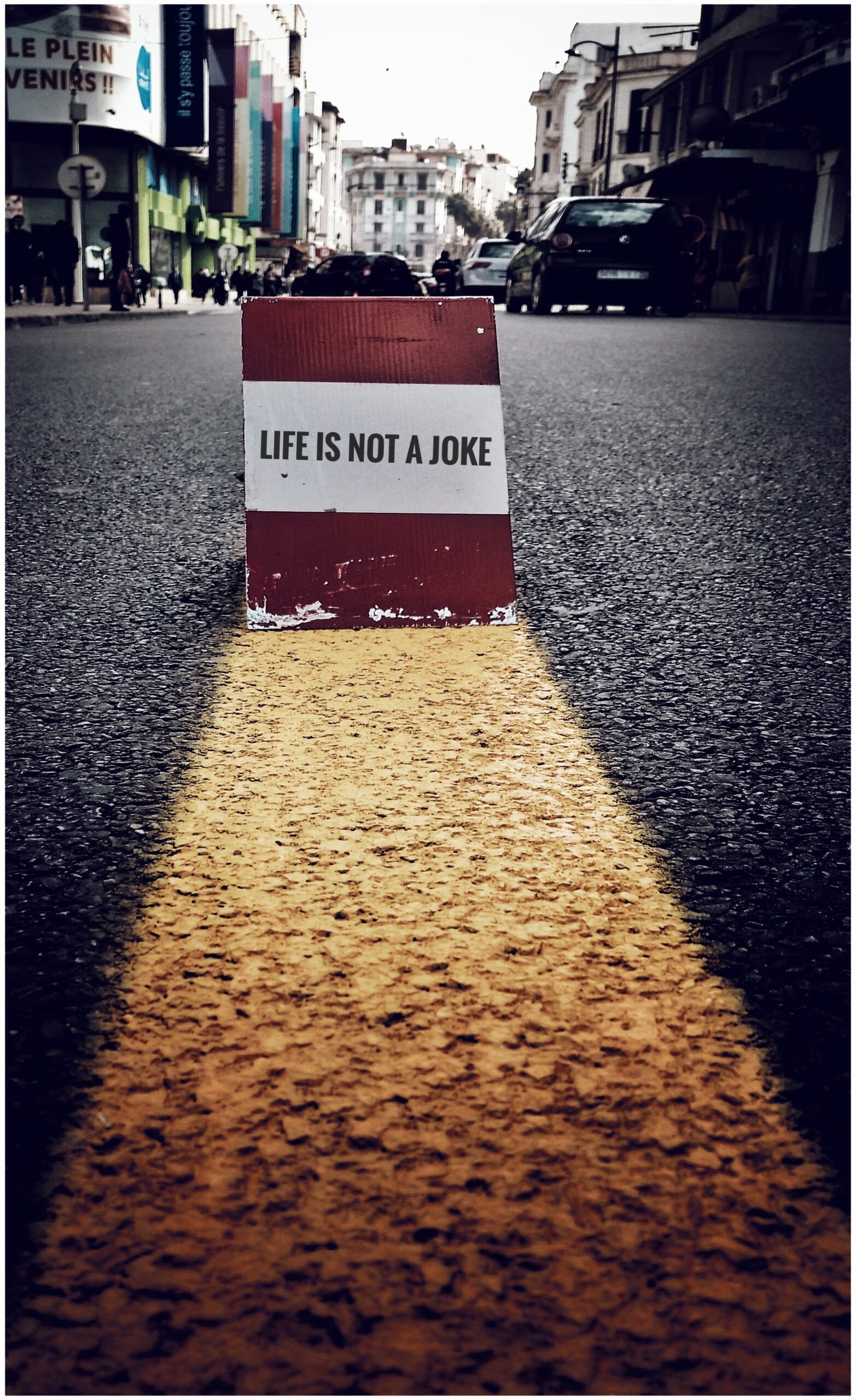LIFE IS NOT A JOKE - Street Photography - Snipercar