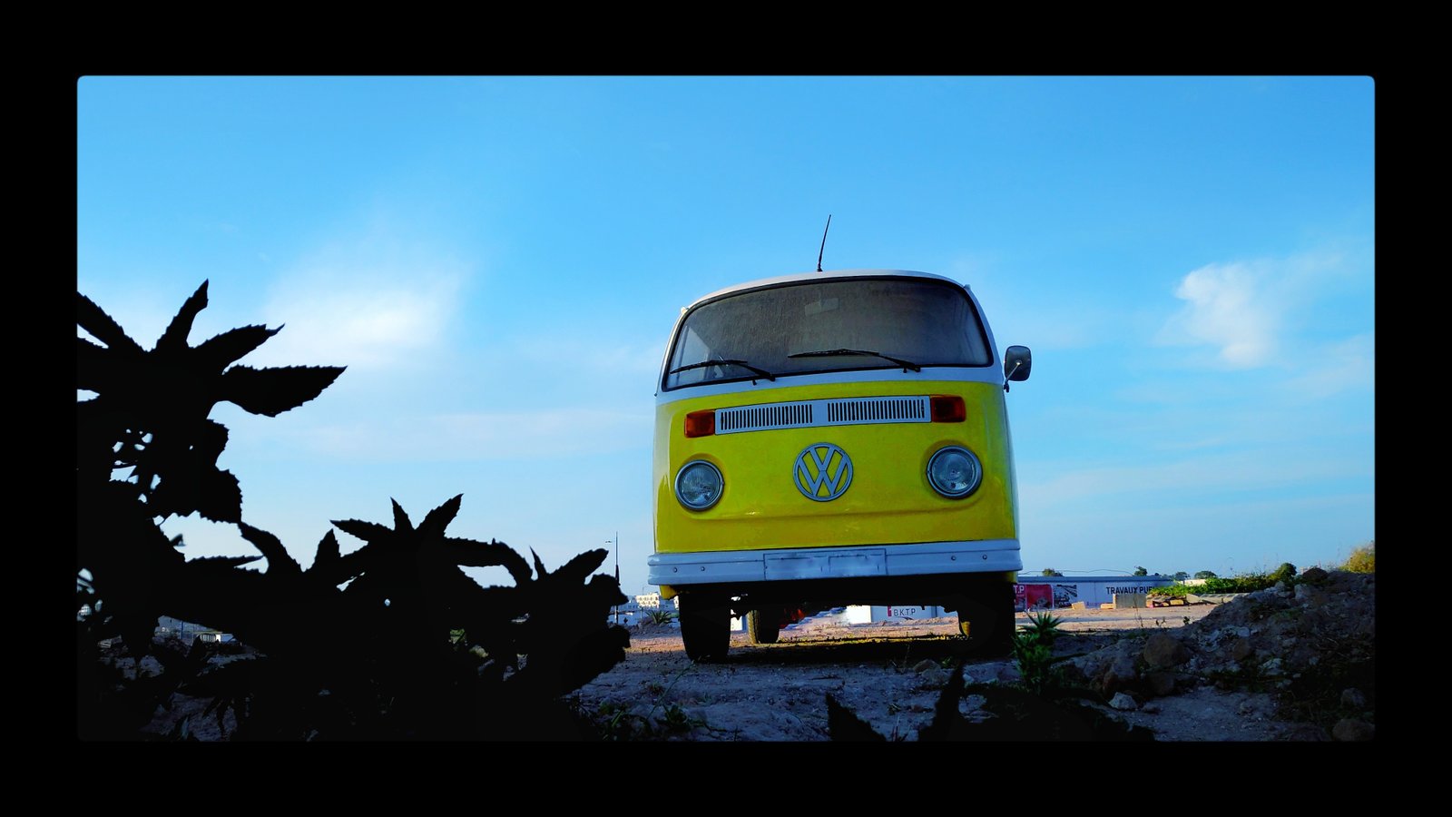VOLKSWAGEN VAN TRANSPORTER T2 By Snipercar