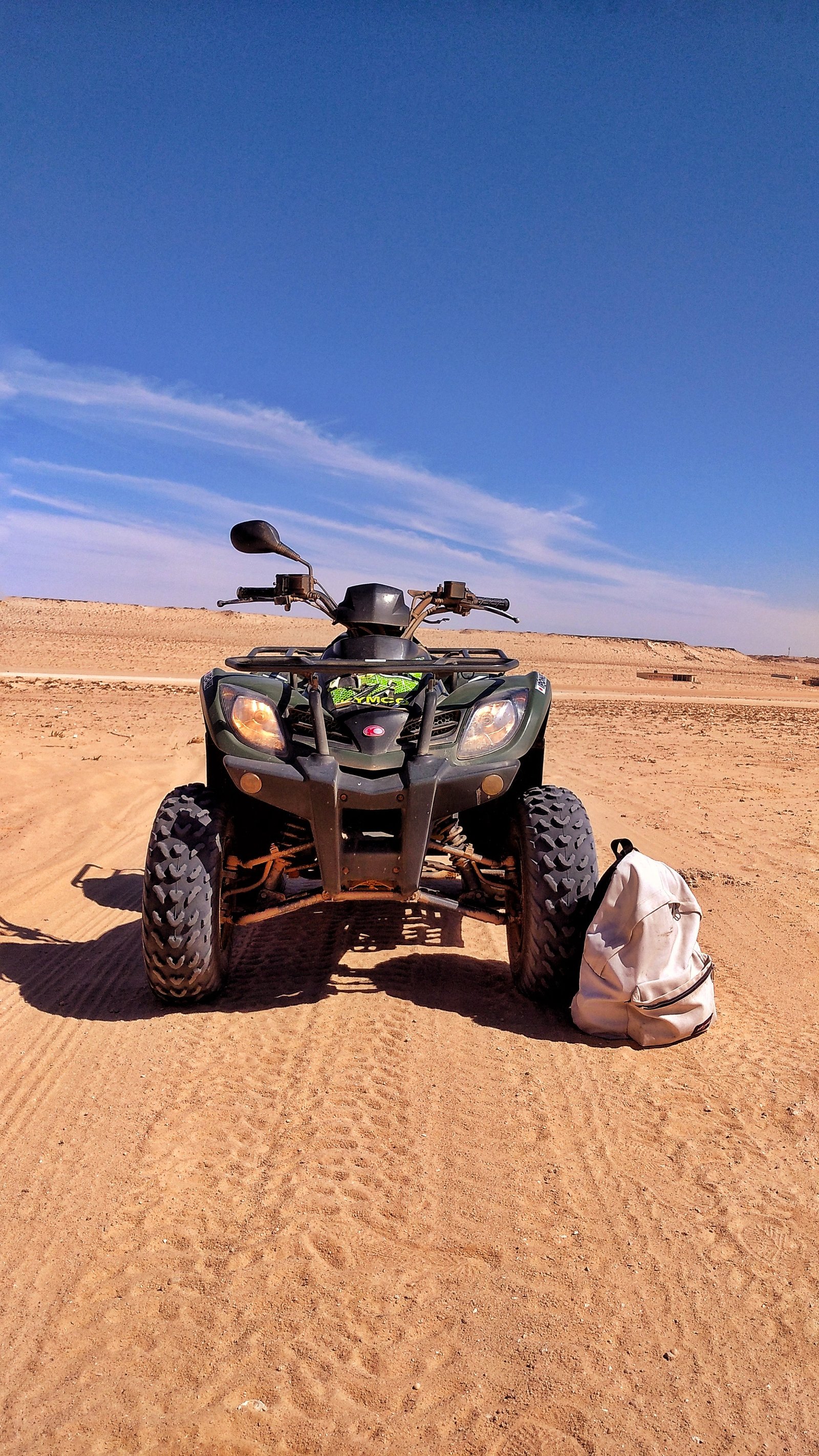 Dakhla ROAD IN Desert - SNIPERCAR