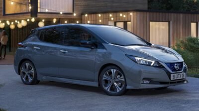 Top 5 Small Electric Cars : Nissan Leaf