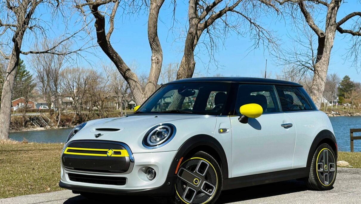 Top 5 Small Electric Cars : Mini Electric