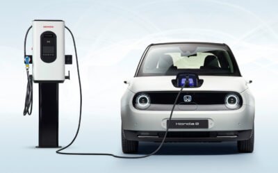 Top 5 Small Electric Cars : Honda E