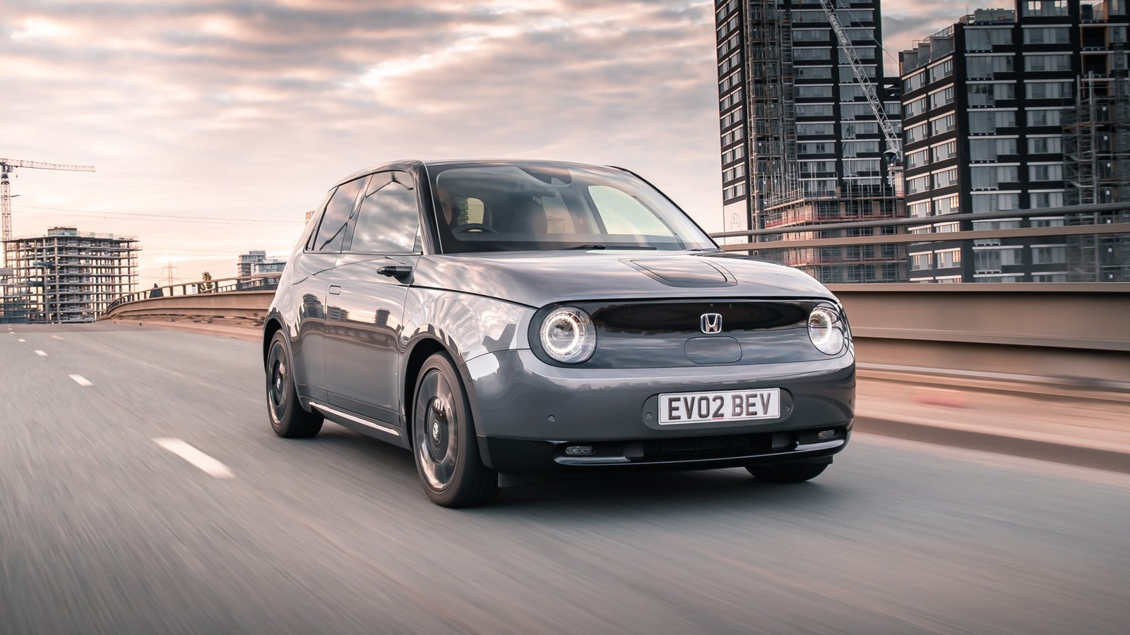 top-small-electric-cars-honda-e-gray-color